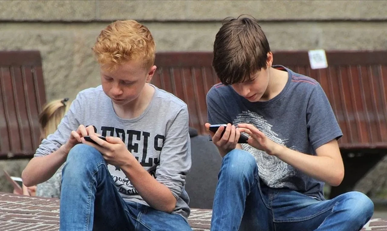 Gençler yapay zekanın pençesinde! Oran yüzde 72'ye ulaştı