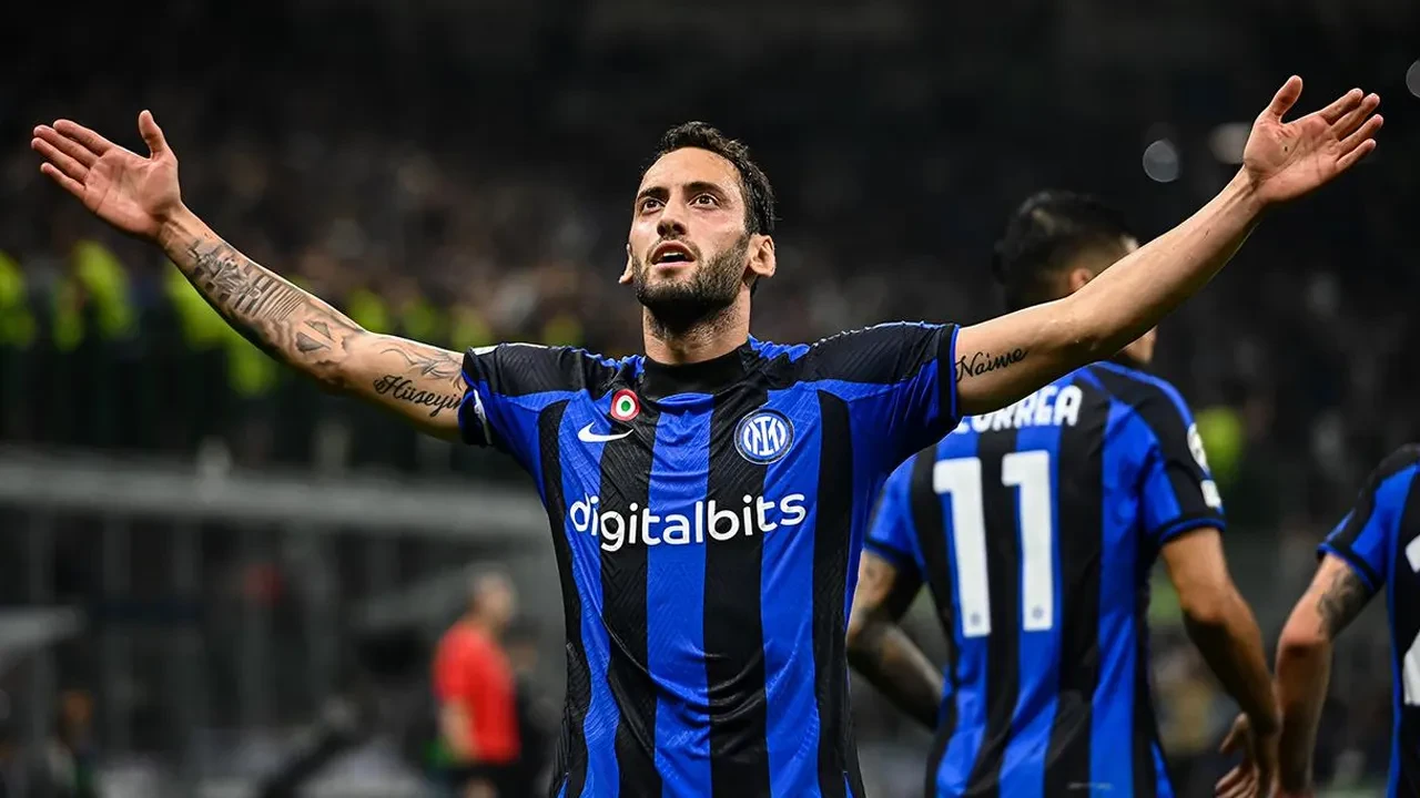 Hakan Çalhanoğlu, Ali Koç'tan servet istedi