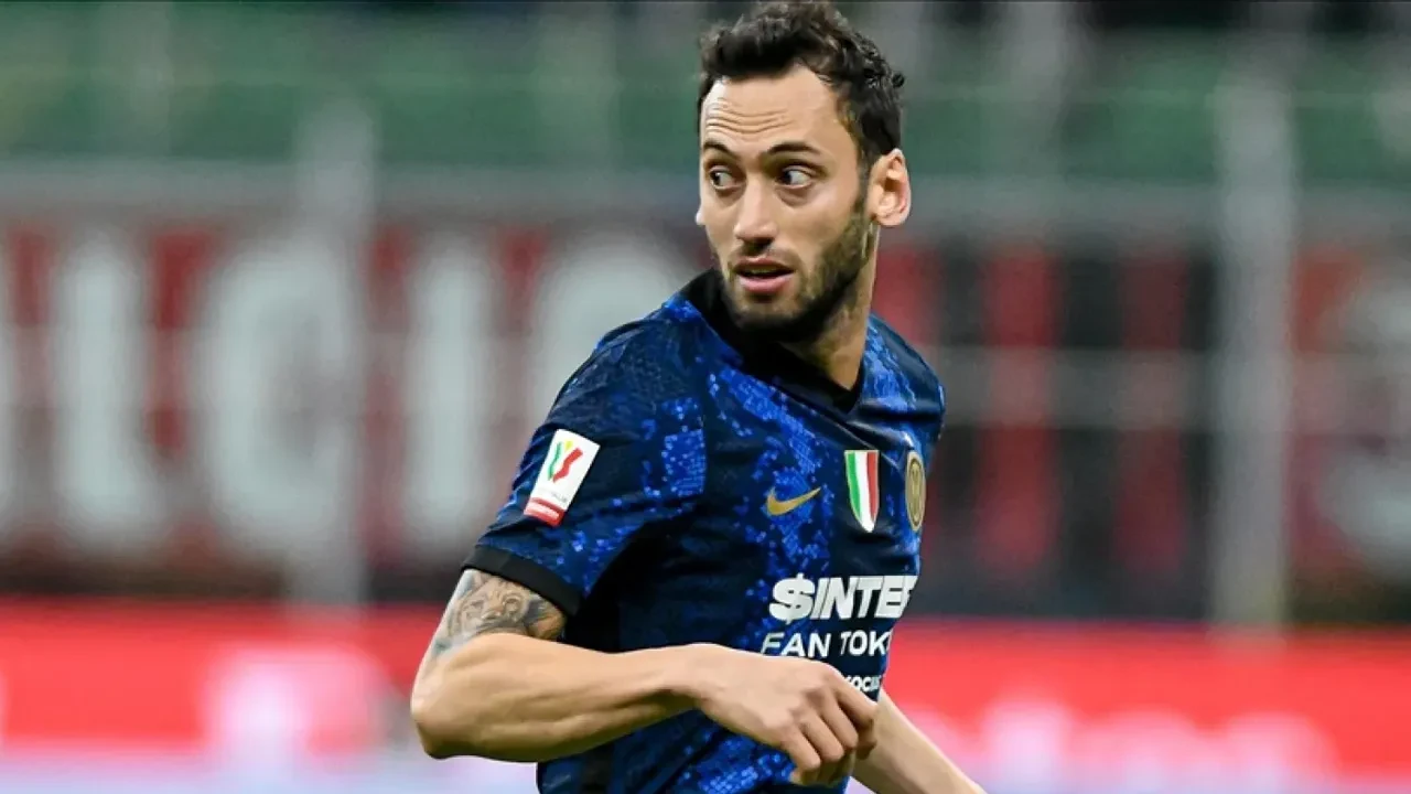 Hakan Çalhanoğlu, Ali Koç'tan servet istedi