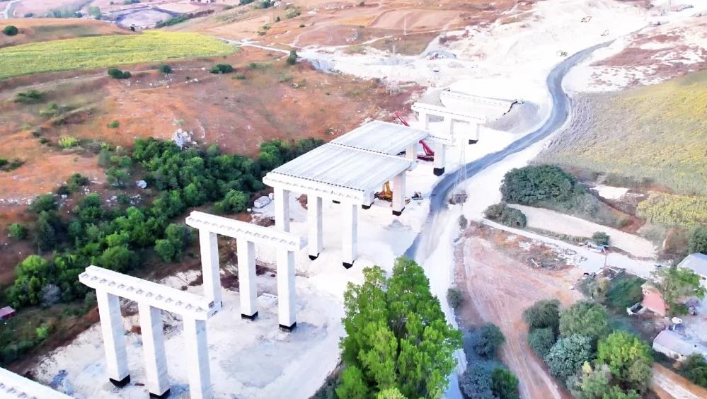 Kanal İstanbul projesinde ilk adım! Dev köprü 110 metreye ulaştı 