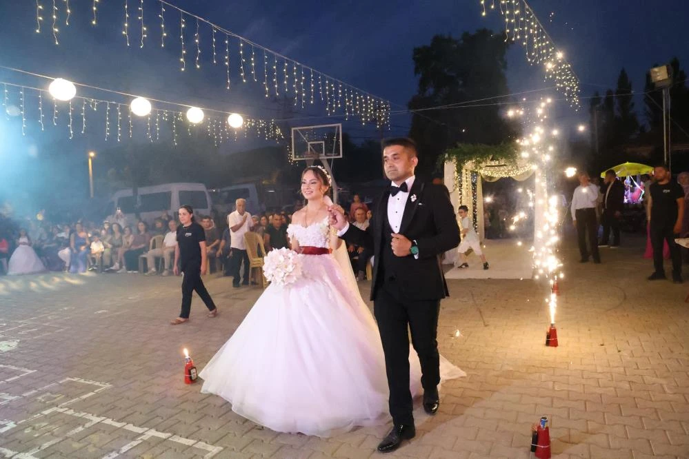 Kahraman üsteğmenin düğününe Cumhurbaşkanı selamı