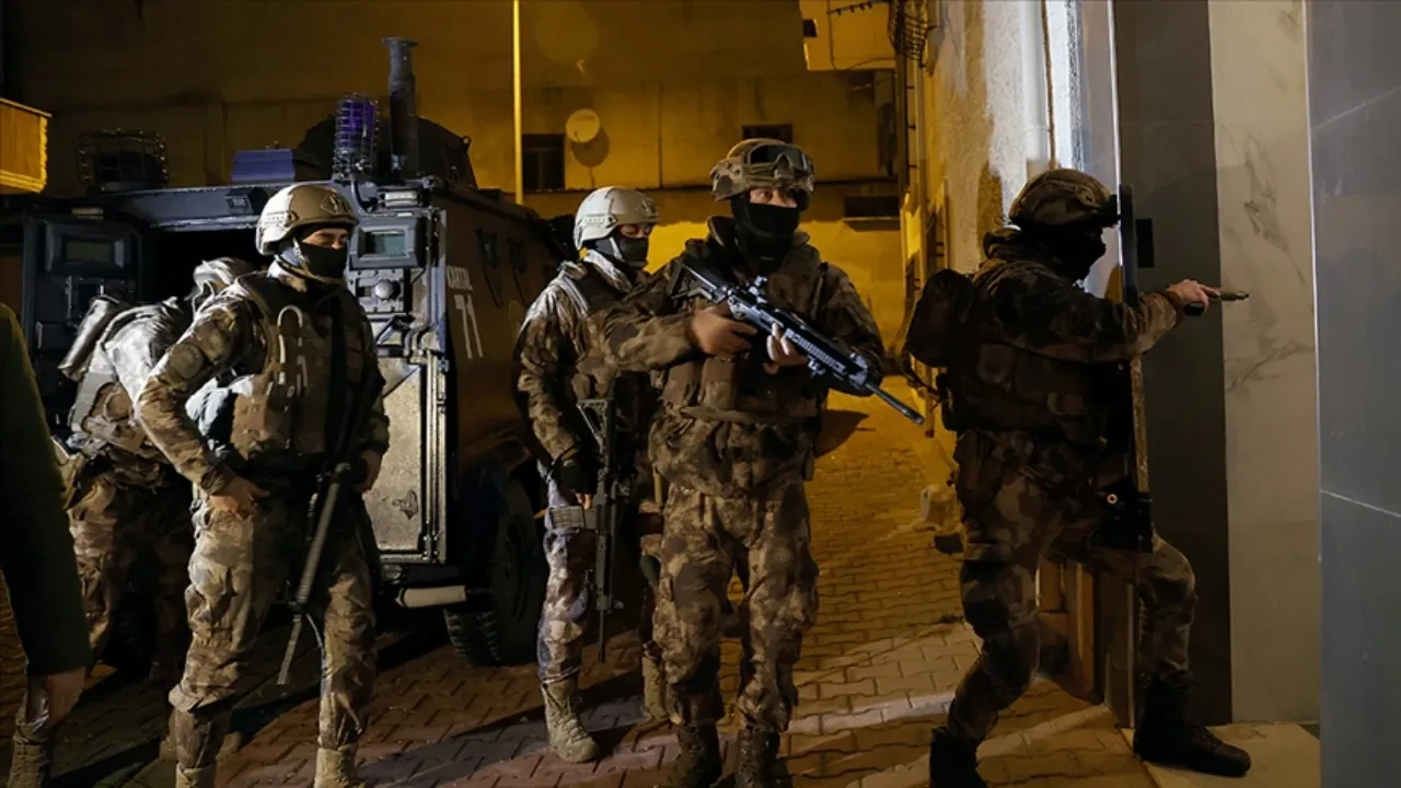 İki suç örgütü daha çökertildi! 2,5 milyar TL'lik vurguna dur denildi 