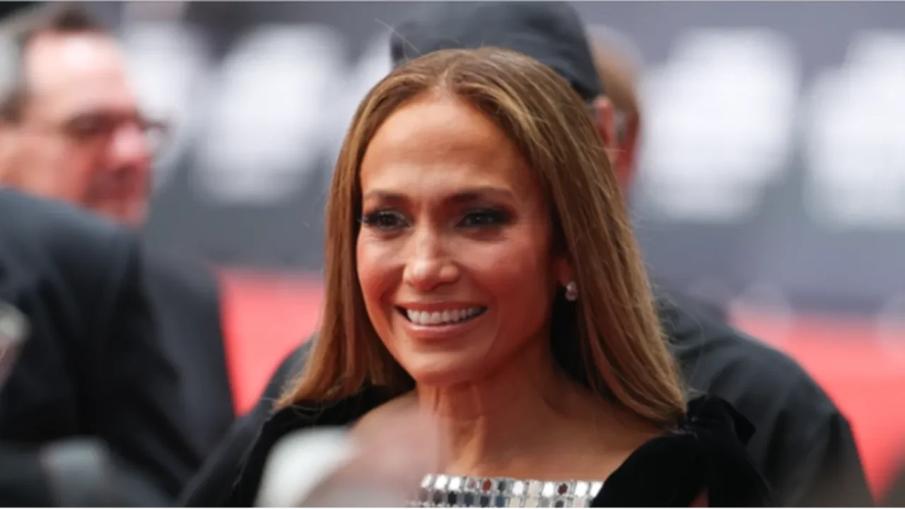 Jennifer Lopez'i Antalya'da dinlemek isteyenler kesenin ağzını açacak! Rekor bilet fiyatları geldi 