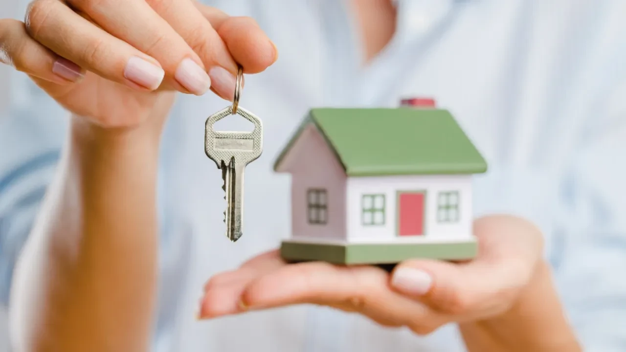 1 Euro'ya kiralık ev! İşte bu fiyata oturmanın şartları