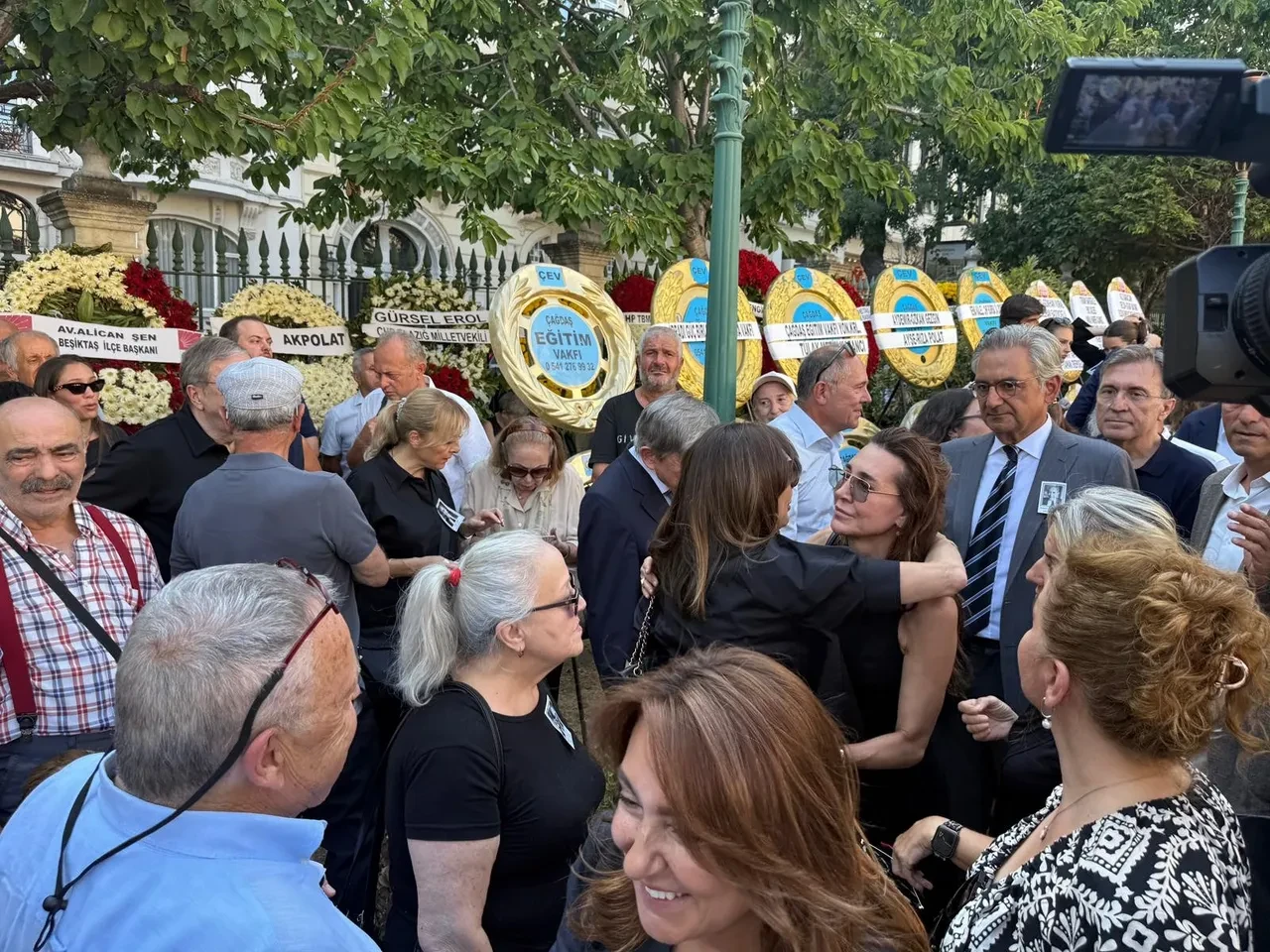 Altan Öymen son yolculuğuna uğurlandı