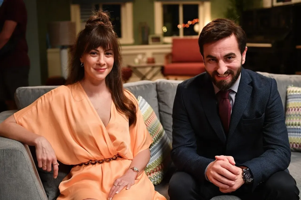 Aykut Enişte 2 oyuncuları ve konusu araştırılıyor