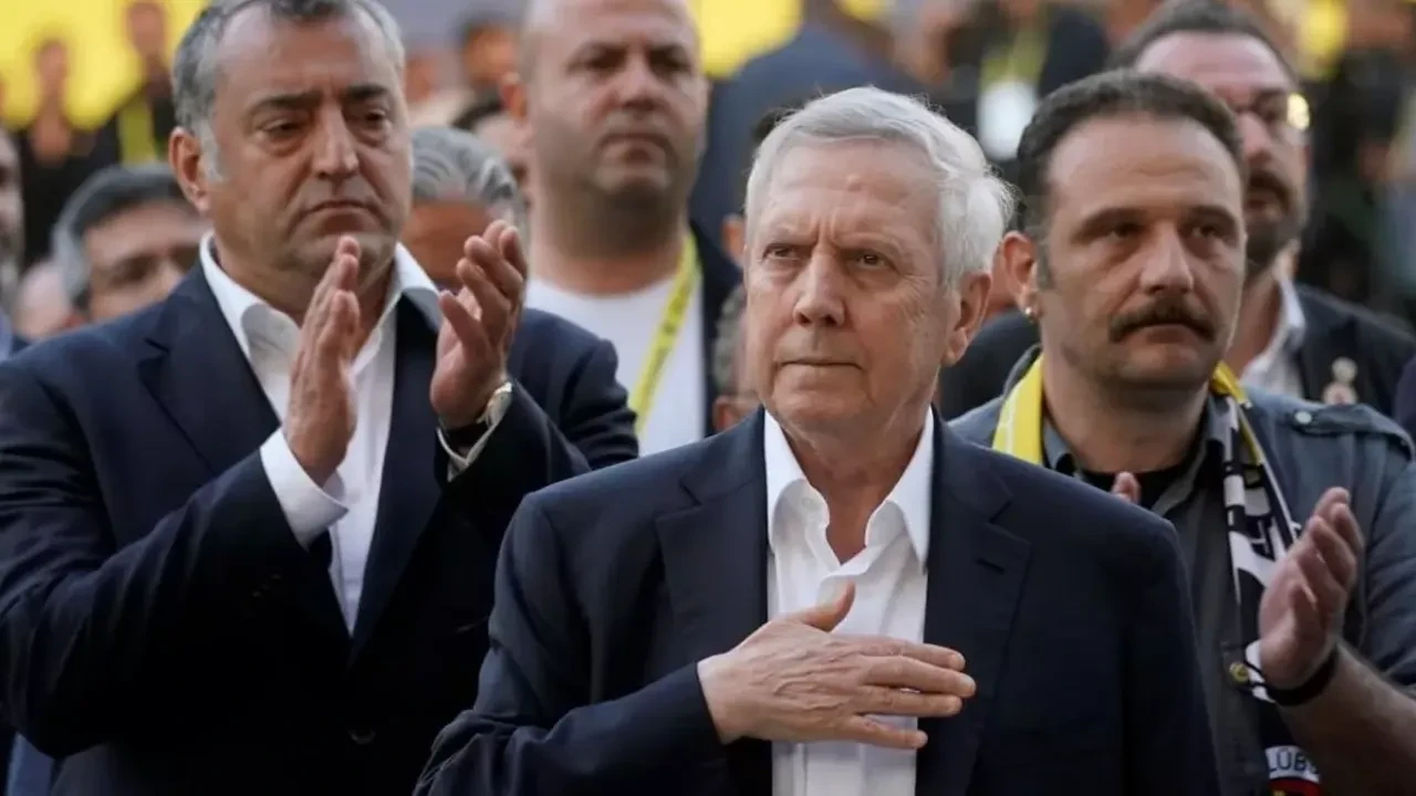 /spor/aziz-yildirimdan-fenerbahce-isyani-3236184