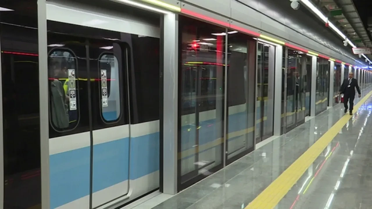 İstanbul'da iki metro durağı kapatıldı! Bu hatları kullanacaklar dikkat