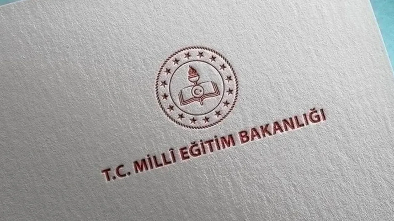 MEB'den kritik uyarı: Hemen polise ihbar edin!