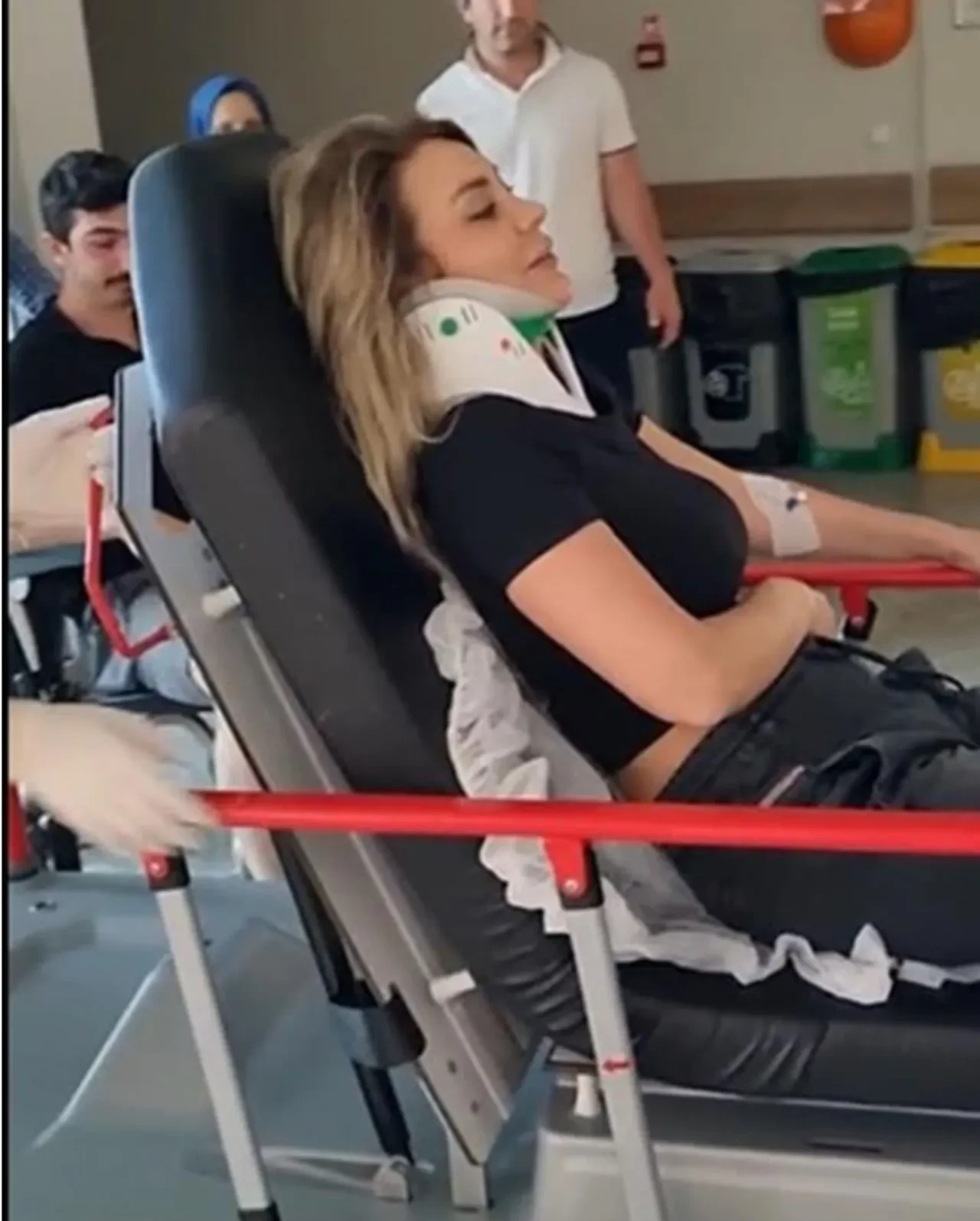 Şarkıcı Pınar Yıldız attan düşerek hastanelik oldu! Son sağlık durumu ortaya çıktı