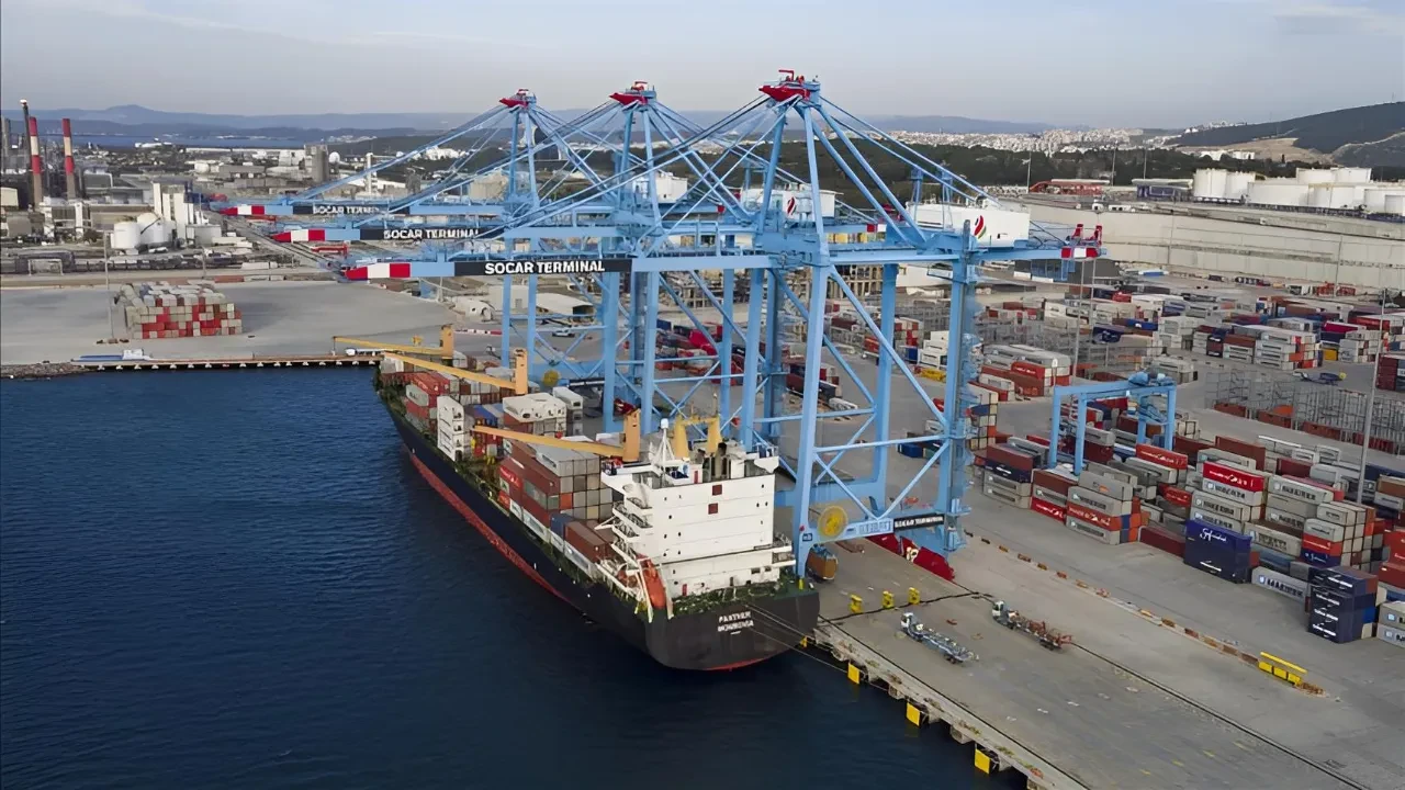 Socar, Türkiye'deki liman birimi Socar Terminal'i satmayı planlıyor!