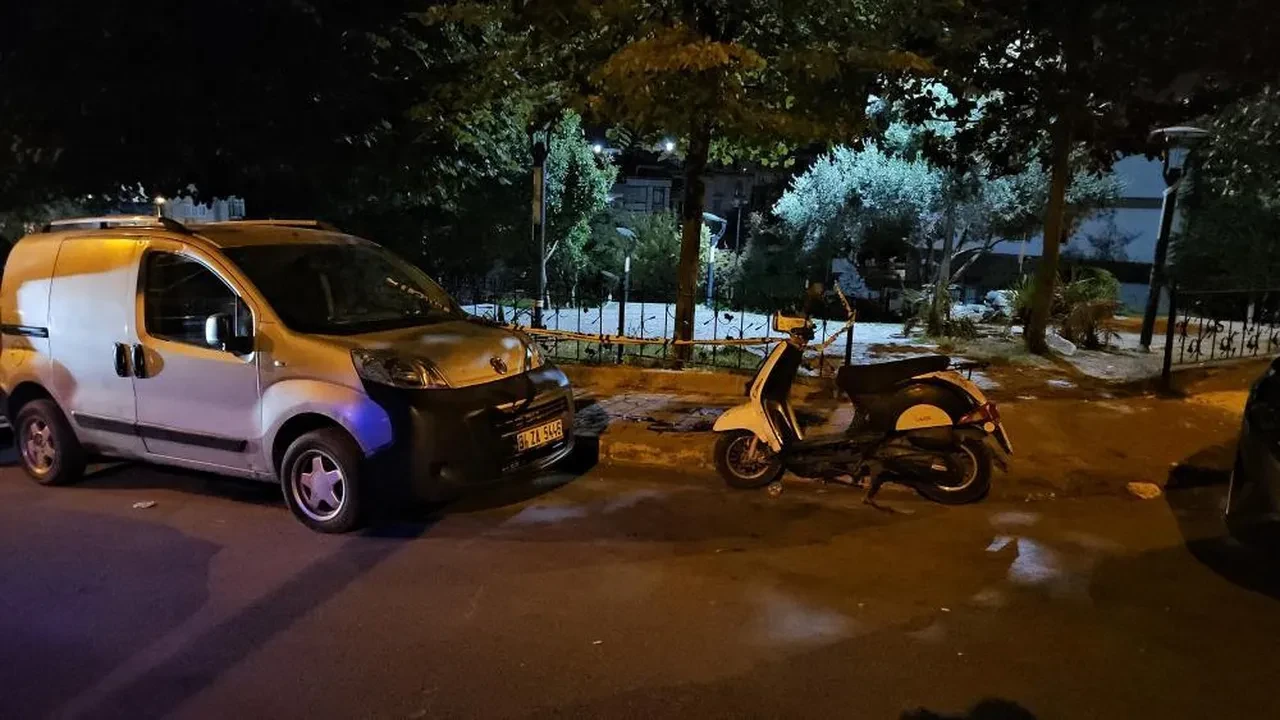 Sultangazi'de bıçaklı saldırı! 21 yaşındaki genç hayatını kaybetti