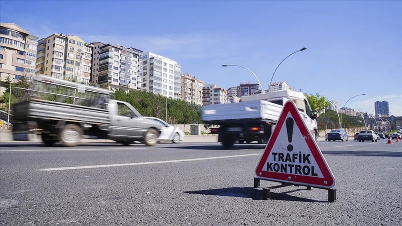 Valilik duyurdu! İstanbul'da bazı yollar trafiğe kapatılacak