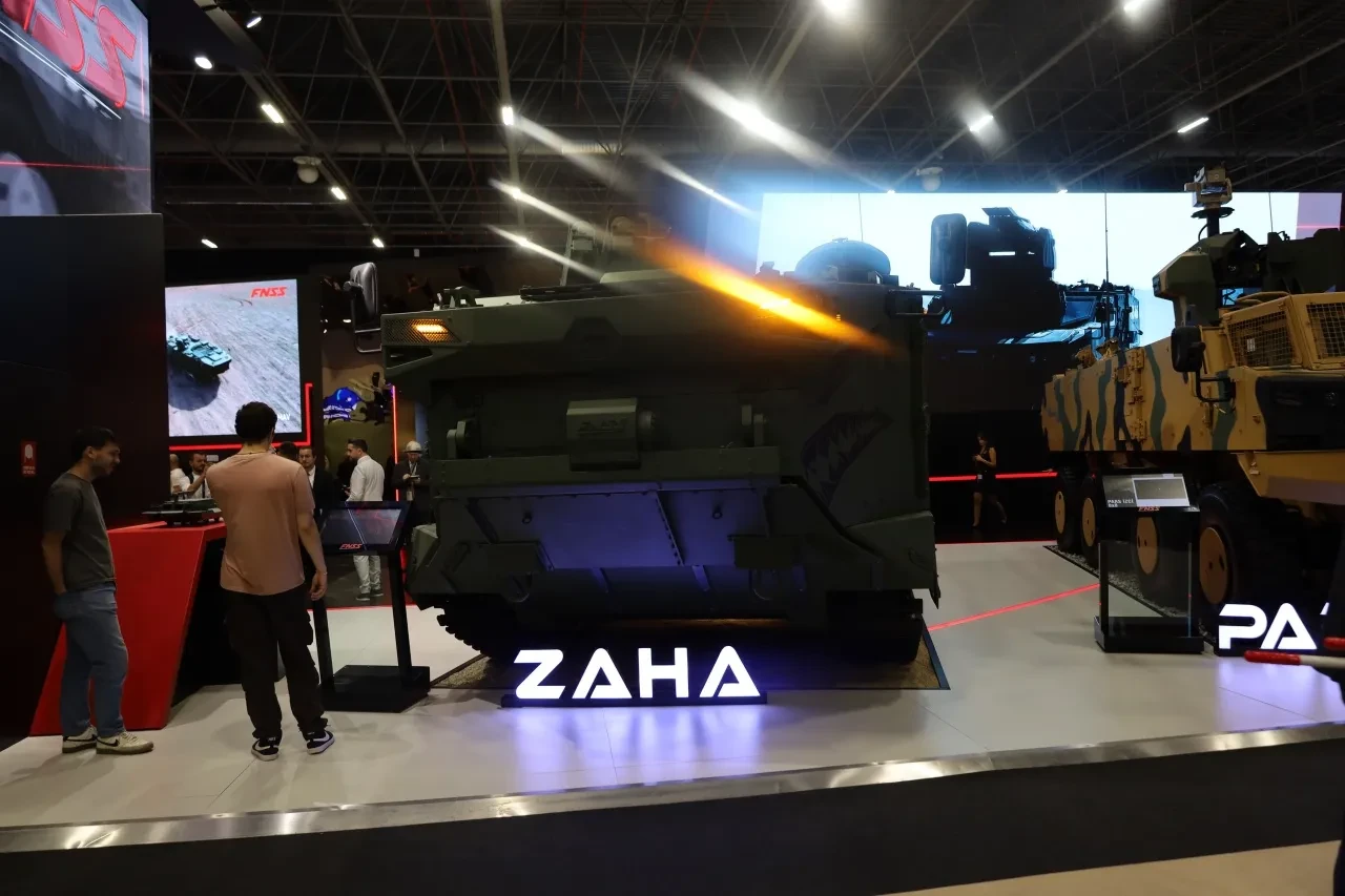 Amfibi hücumun öncüsü ZAHA'ya yerli anti-tank ve 30 mm silah gücü entegre edildi