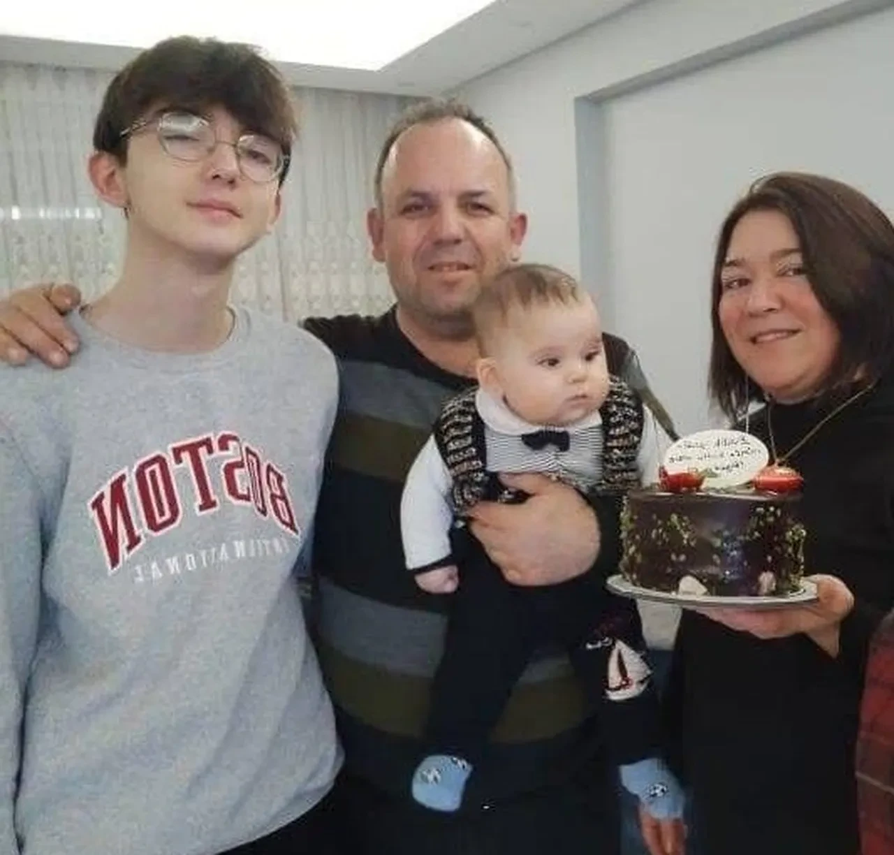 Bursa'da korkunç kaza! Polis memuru ve ailesi hayatını kaybetti