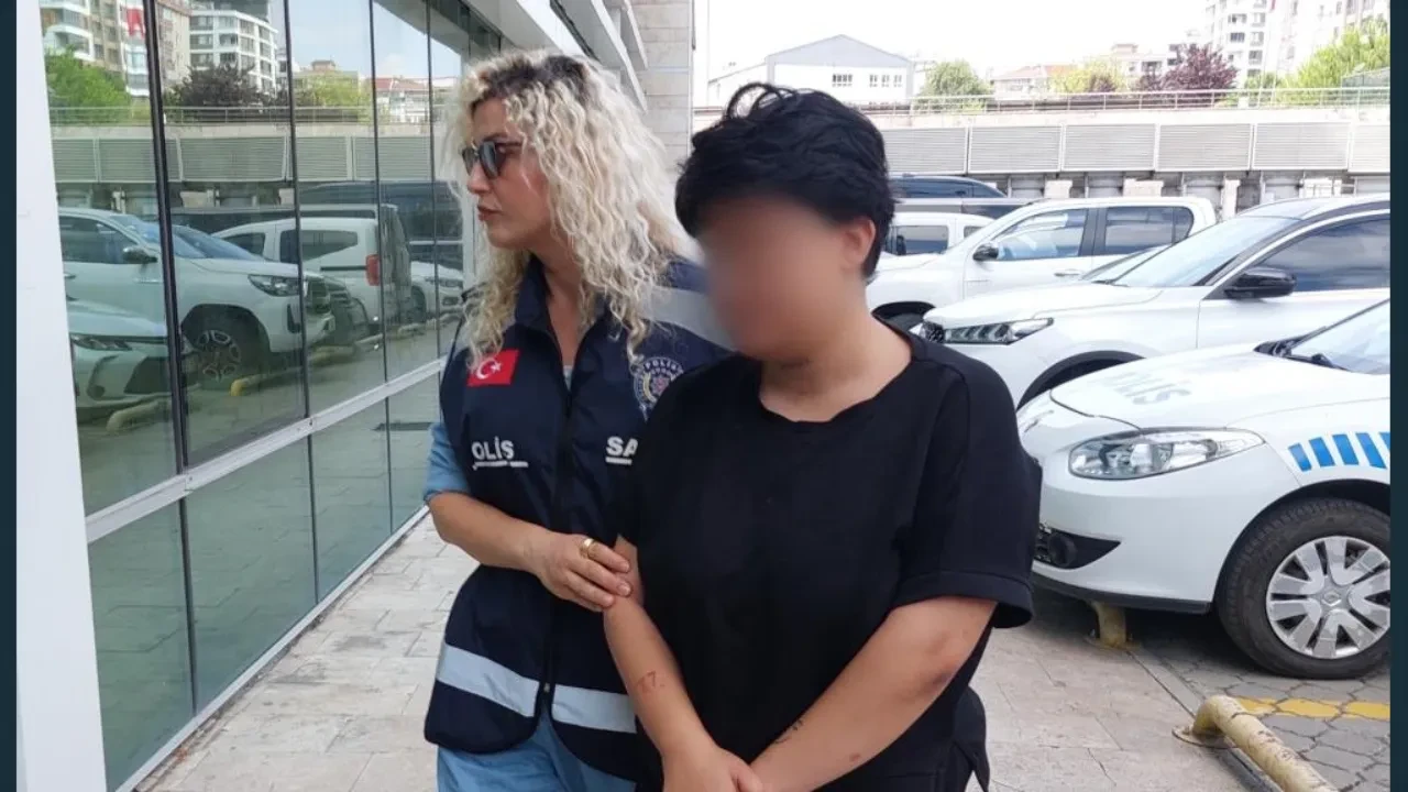 'Erkek arkadaşından ayrıl' diyen annesine hayatının şokunu yaşattı! Sözlerine kimse inanamadı 