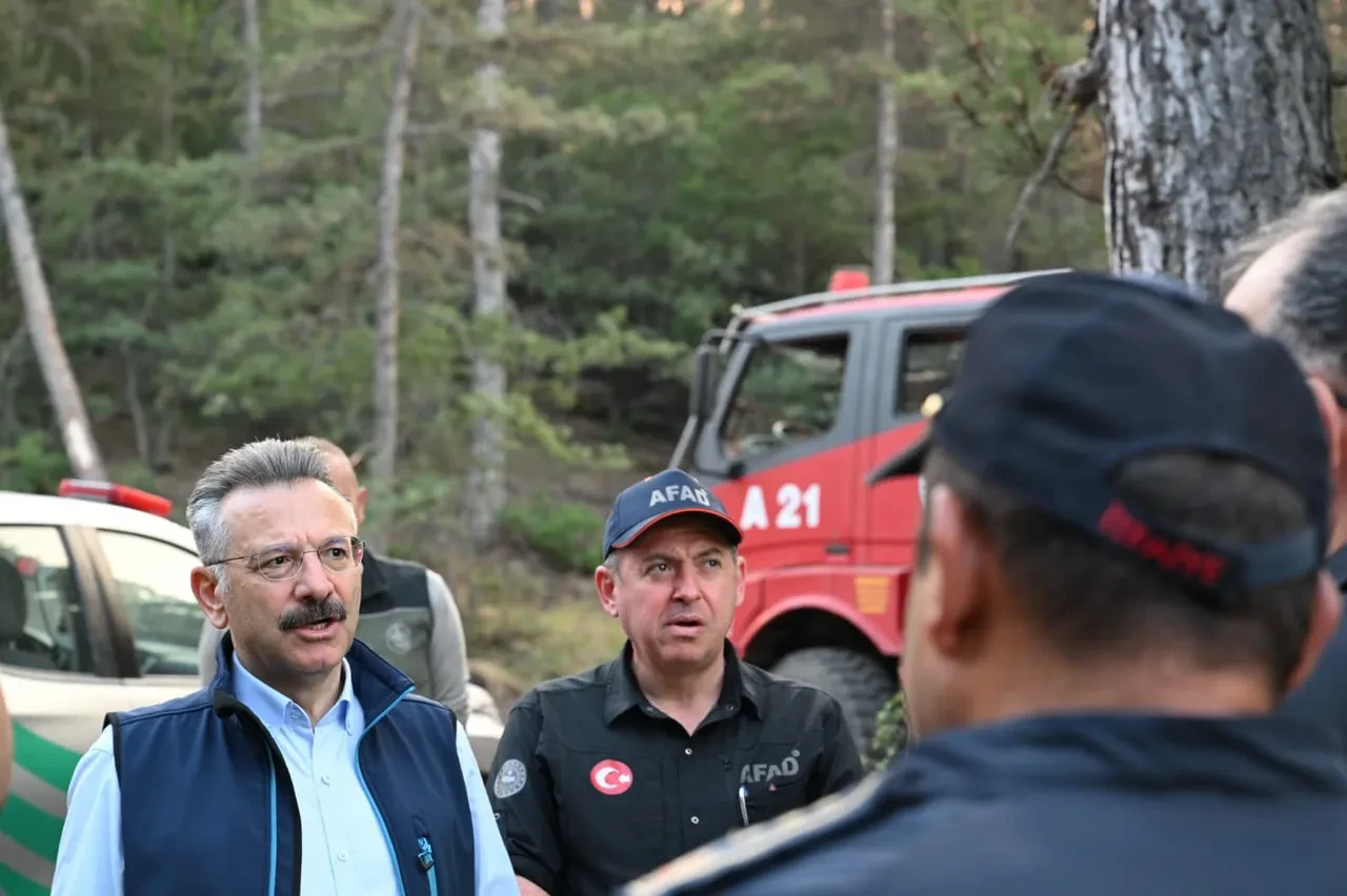 Eskişehir Seyitgazi yangını son dakika söndürüldü mü? Çalışmalar gece boyunca devam etti