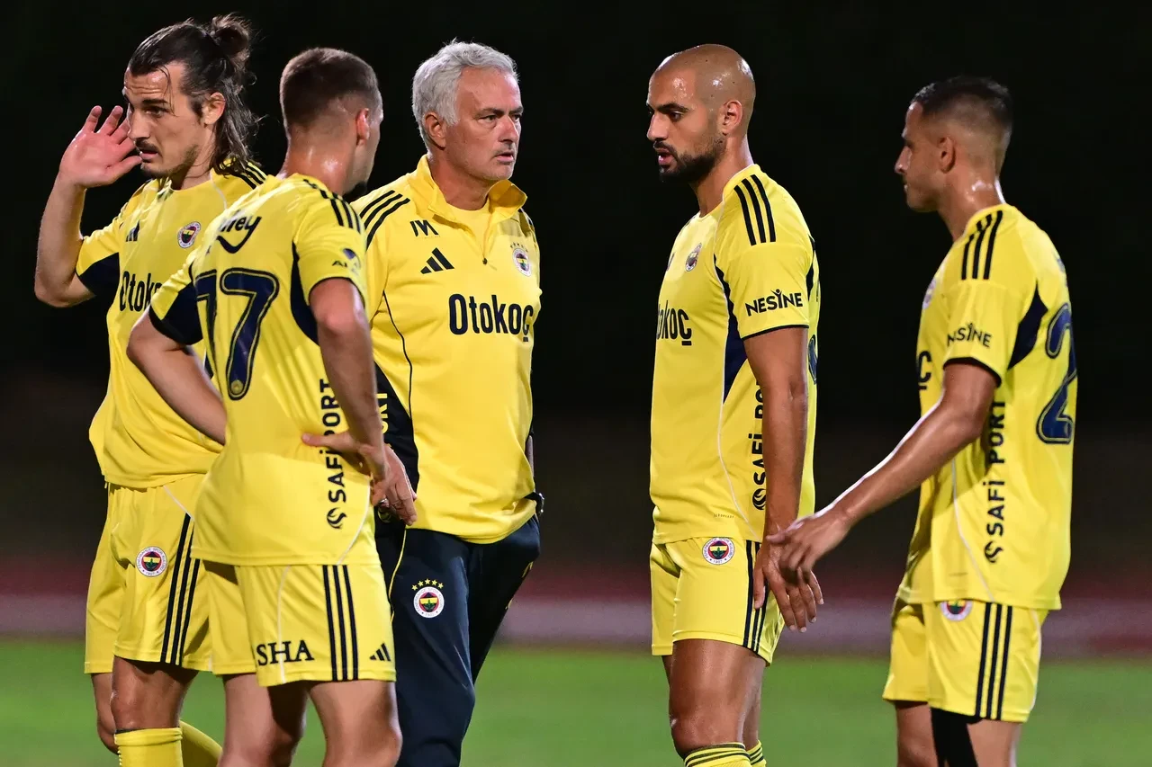 Fenerbahçe Al Ittihad maç kadrosu, muhtemel ilk 11! Hazırlık maçında Jose Mourinho'nun ilk 11'i