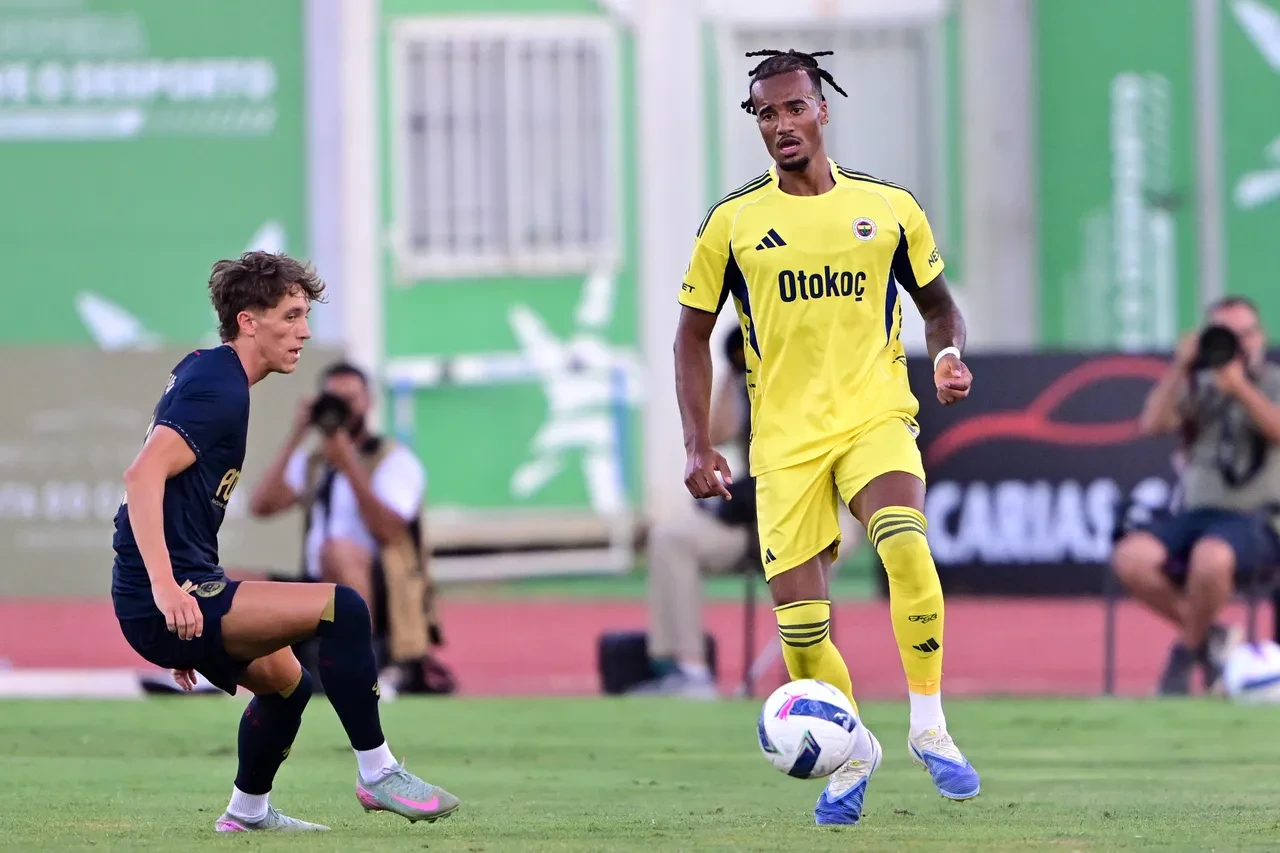 Fenerbahçe Al Ittihad maçı nereden izlenir, hangi kanalda? Karşılaşmanın başlamasına saatler kaldı