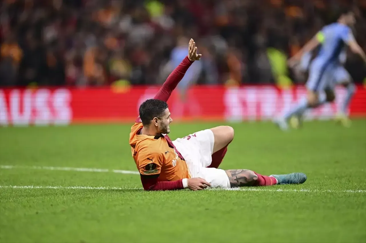 Osimhen ve Icardi aynı anda sahada olacak mı? Galatasaray'ın planı ortaya çıktı!