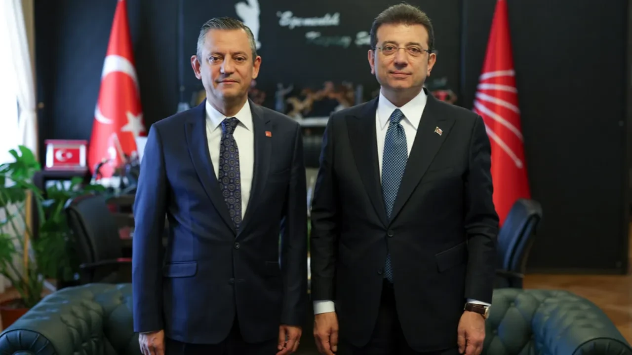 Özgür Özel ile Ekrem İmamoğlu arasında kritik görüşme! Bağış detayı dikkat çekti