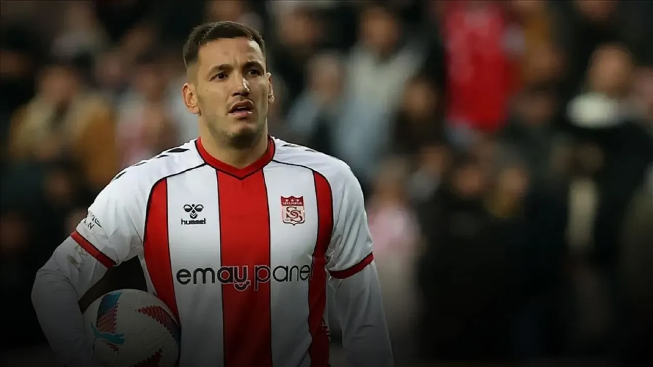 Sivasspor'da ayrılık haberi! Rey Manaj'ın yeni adresi belli oldu