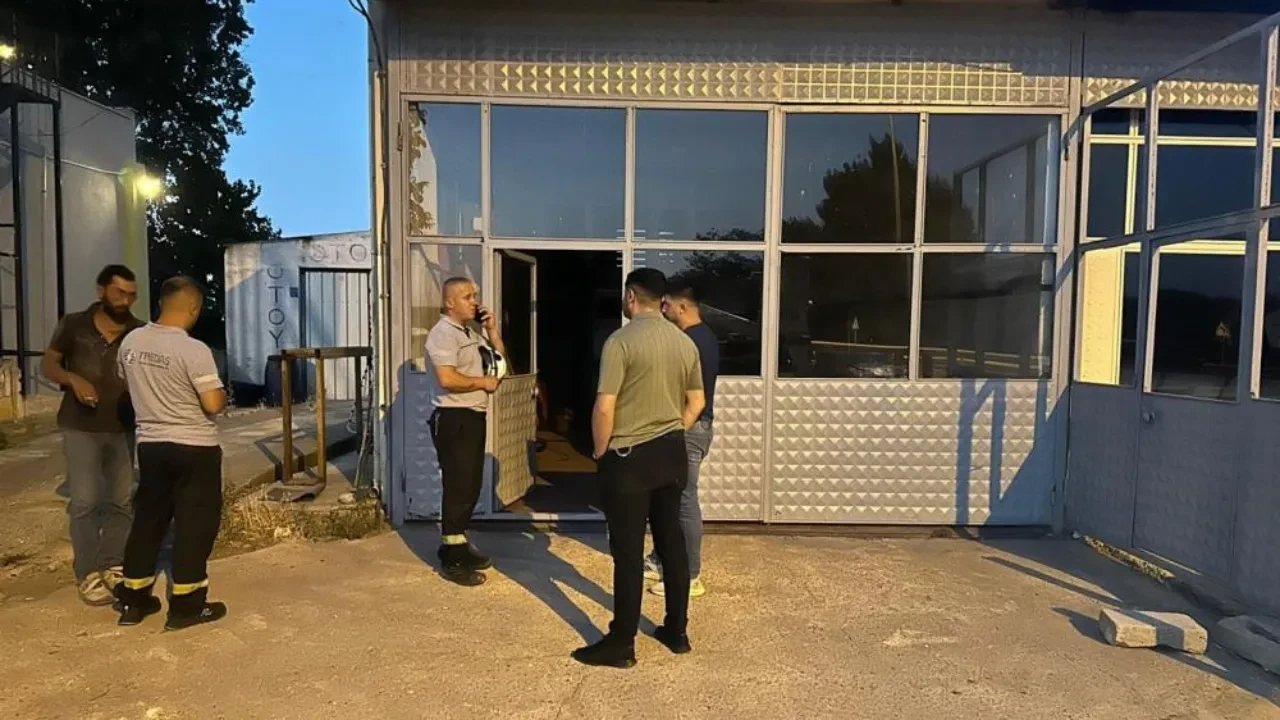 16 yaşındaki çocuk araba yıkarken canından oldu