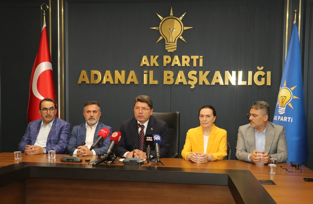 Adalet Bakanı Tunç'tan yeni anayasa vurgusu: Siyasi partiler yeni ve demokratik bir anayasa istiyor