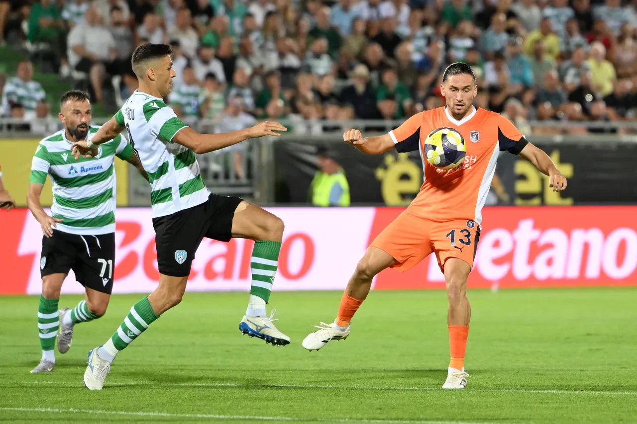 Başakşehir Cherno More'yi tek golle geçti: Avrupa'ya galibiyetle başladı!