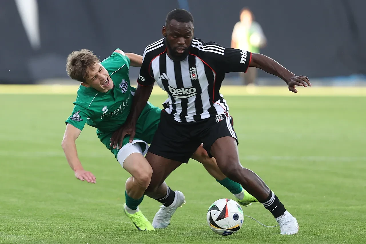 Beşiktaş Shakhtar Donetsk maç kadrosu, muhtemel ilk 11! BJK Avrupa Ligi'nde ilk maçına çıkıyor