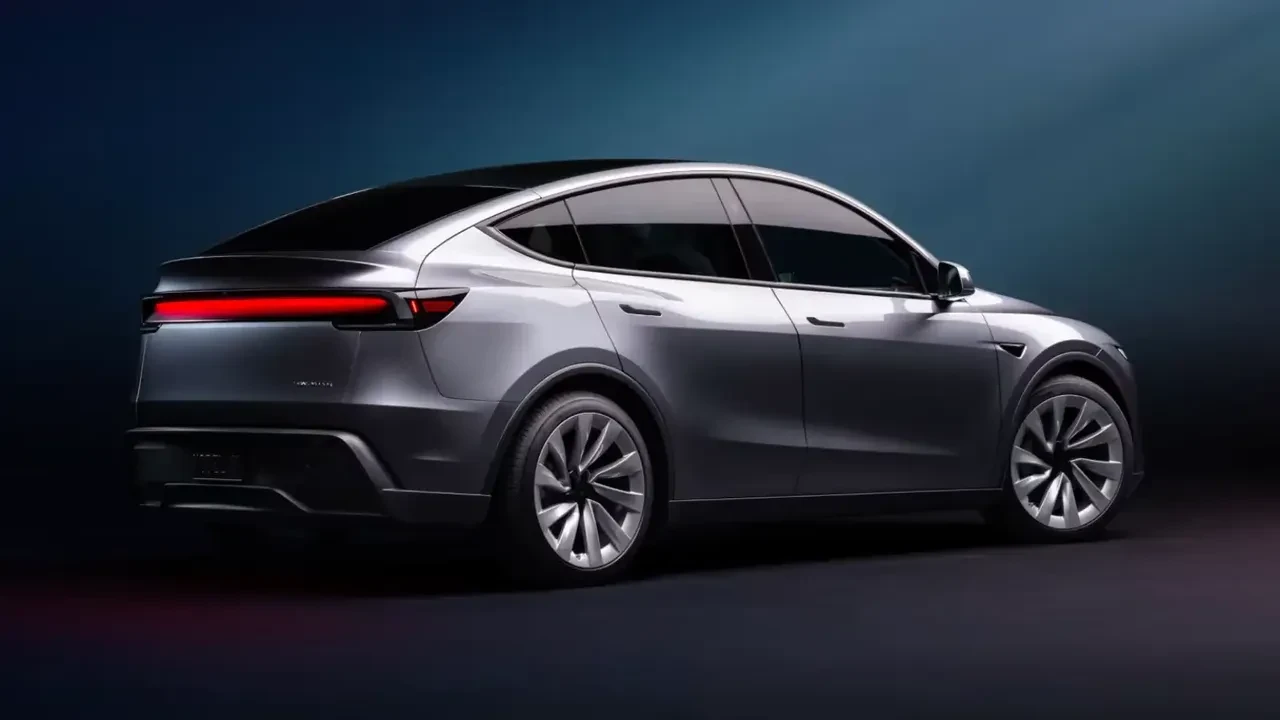 Elon Musk'tan ucuz Tesla açıklaması
