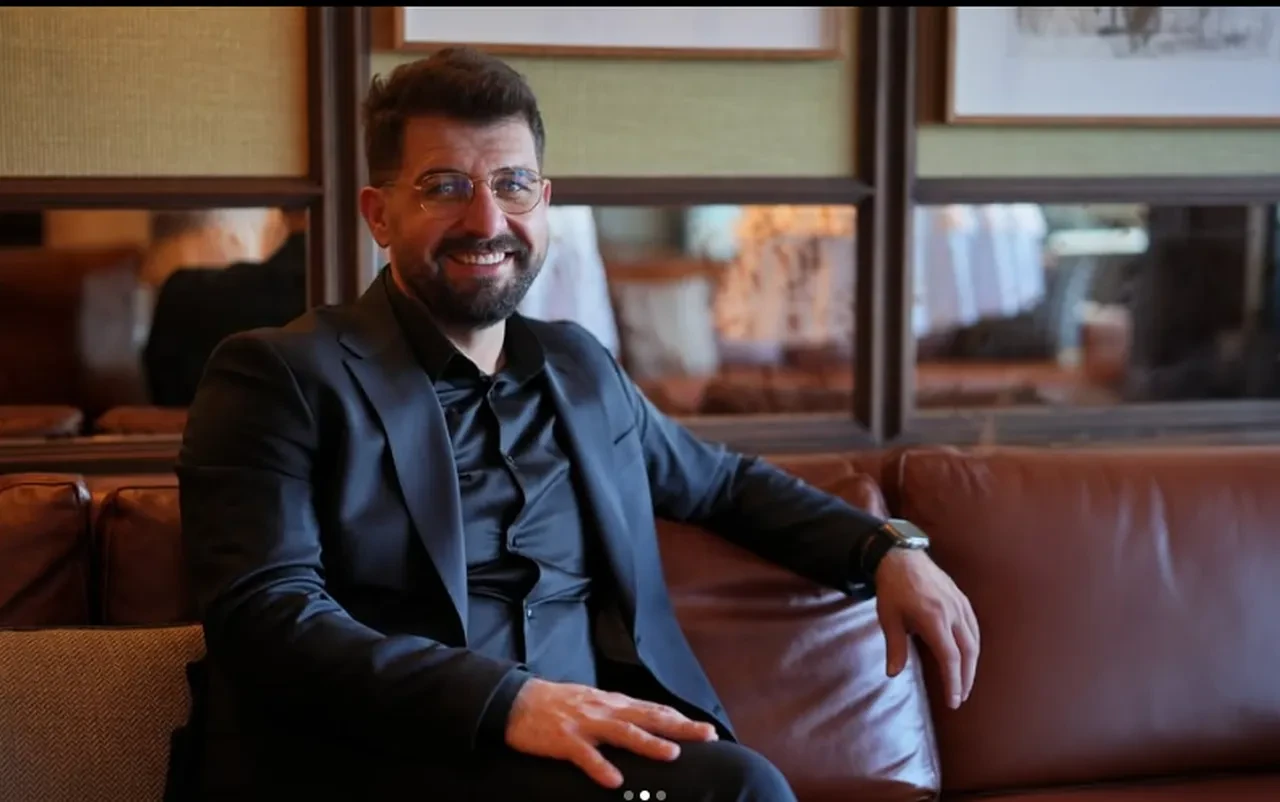 İş insanı Lokman İn Özge Ulusoy'u dolandırıcılıkla suçladı! Ödül töreninde "Kaçma kaçma" diye seslendi