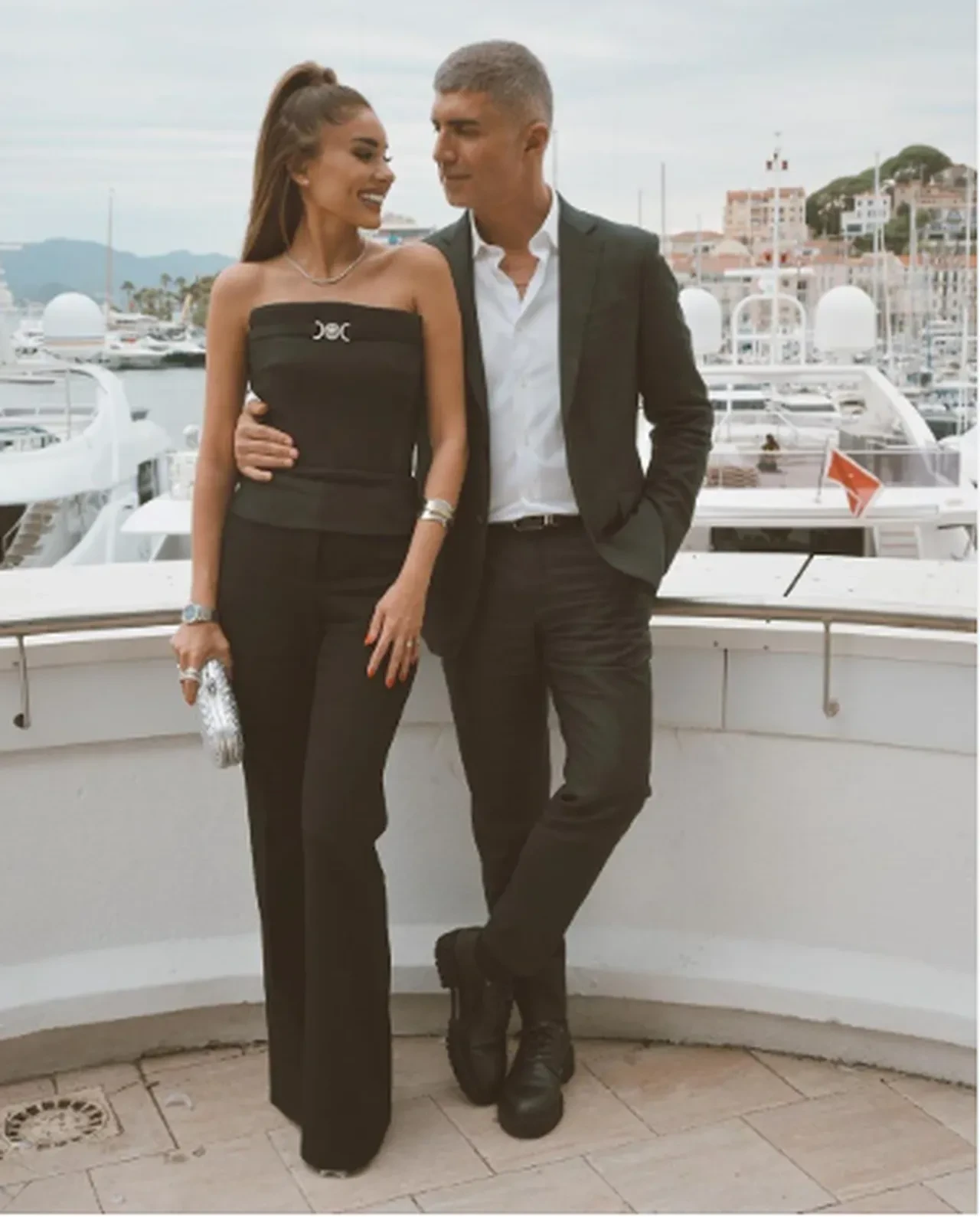 Özcan Deniz eşi Samar Dadgar ile nasıl tanıştığını anlattı: Olmaz dediğim kişi şu an eşim