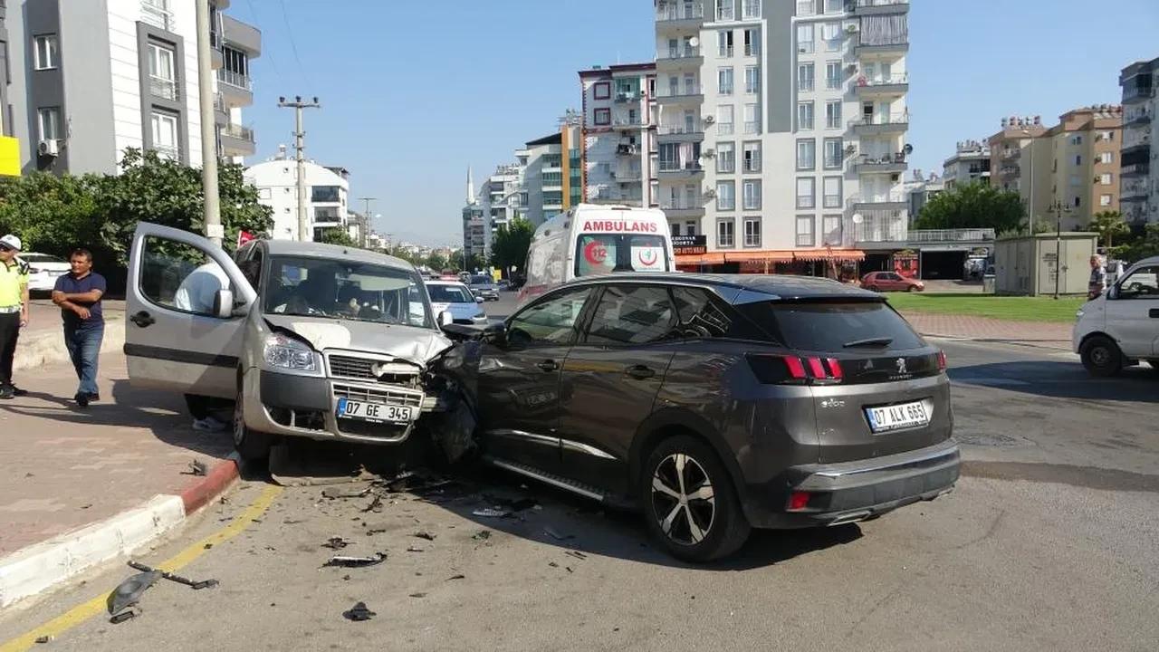 Park edip gitti, döndüğünde arabasının halini görünce şoke oldu