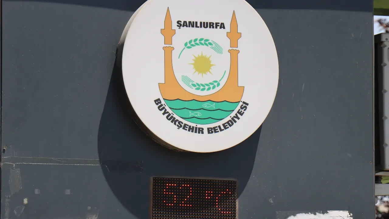 Şanlıurfa yanıyor! Termometreler 52 dereceyi gösterdi