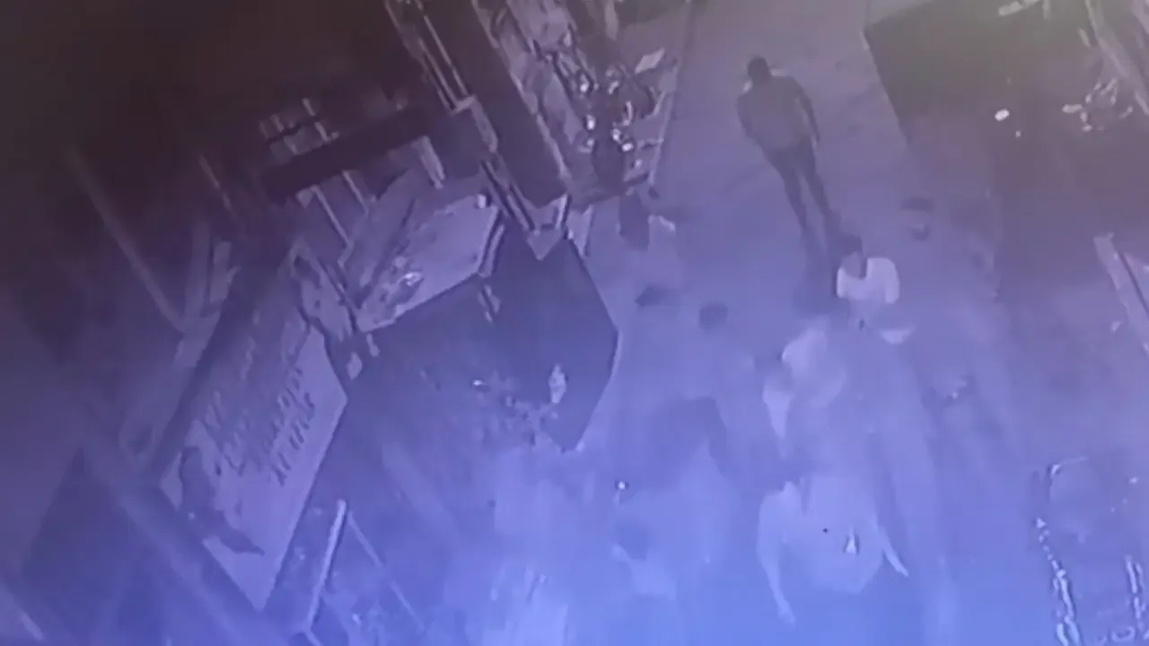 Seyyar satıcının yer kavgası kanlı bitti! Dövülerek öldürüldü