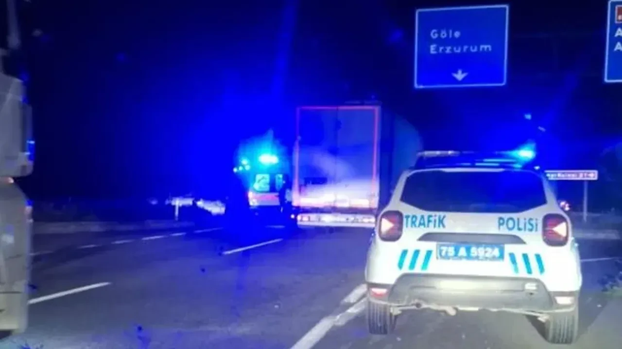 Ardahan’da korkutan kaza: 4 kişi yaralandı