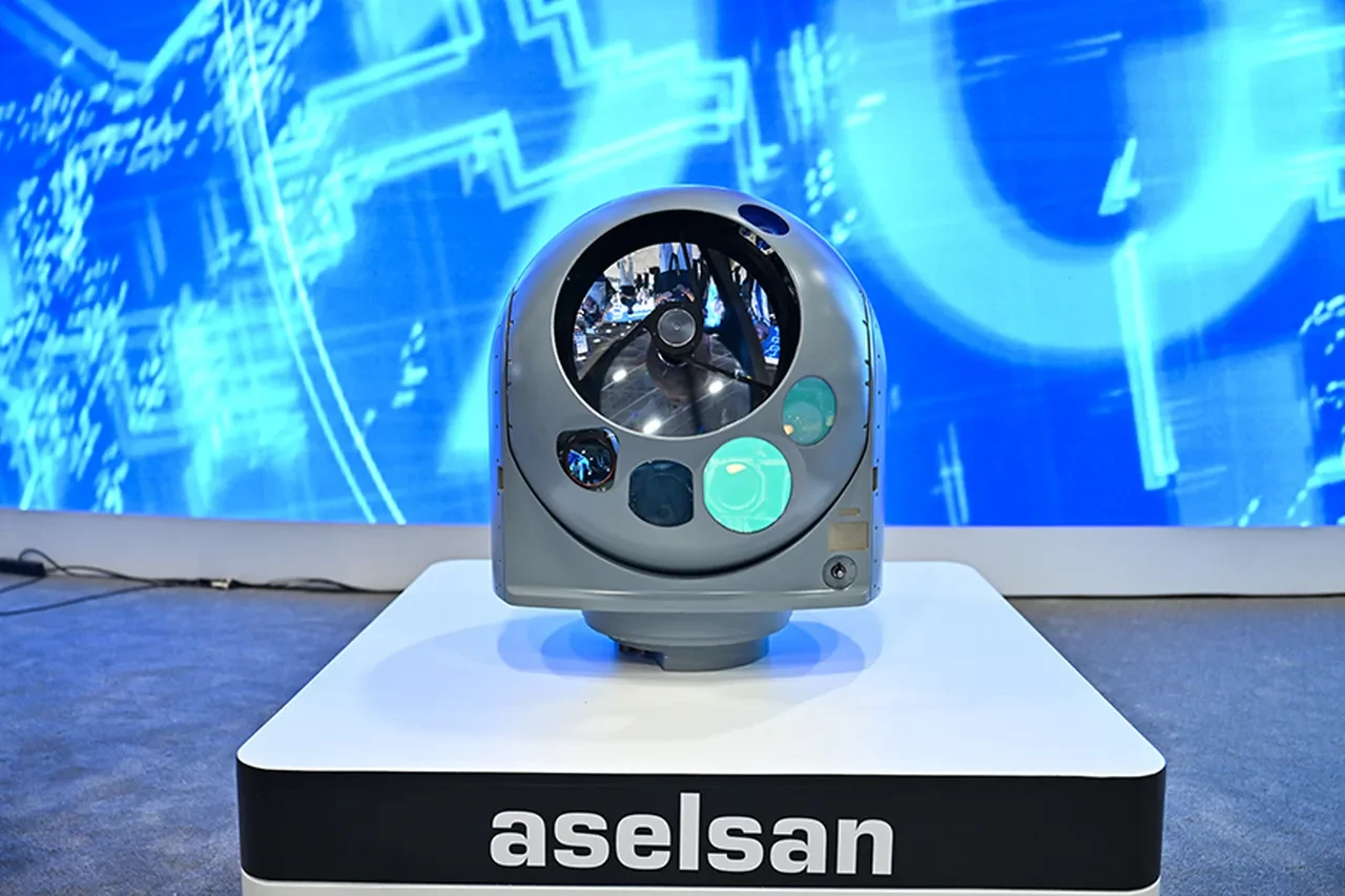 ASELSAN'dan Çelik Kubbe'ye güç katan iki yeni teknoloji: ASELFLIR 600 ve T-Link sahneye çıktı
