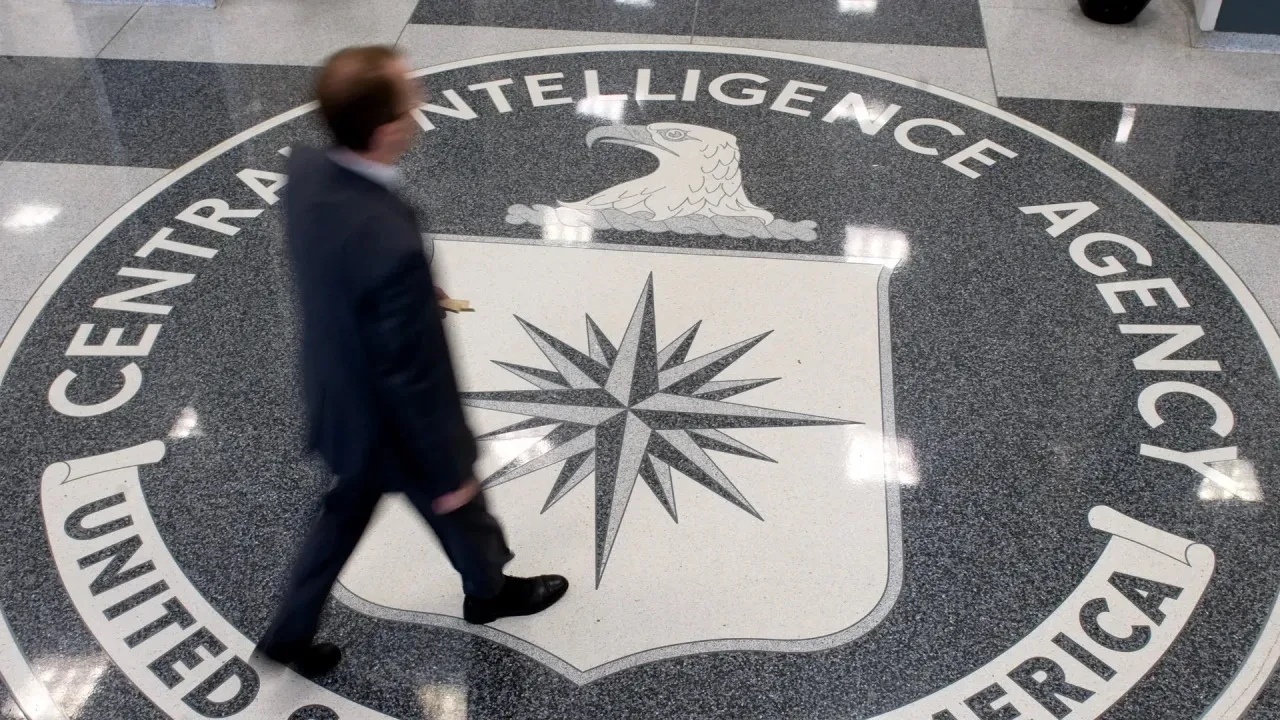CIA'e ait casusluk bilgileri hackerların hedefinde: Kritik web sitesi ele geçirildi