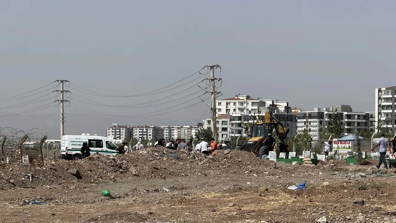 Diyarbakır'da kan donduran olay! 5 aylık hamile 19 yaşındaki genç kız vahşice öldürüldü