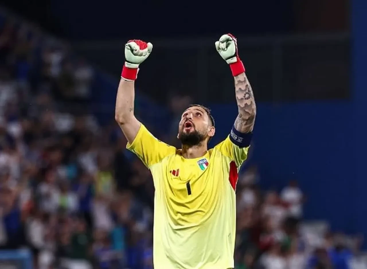 Galatasaray'ın ilgilendiği Donnarumma'nın sözleşme bitiş tarihi ve piyasa değeri! Boyu ve forma numarası dikkat çekti