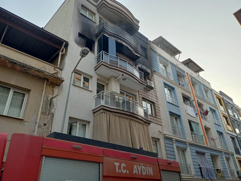 Aydın’da apartman dairesinde yangın! Komşulardan şok iddia