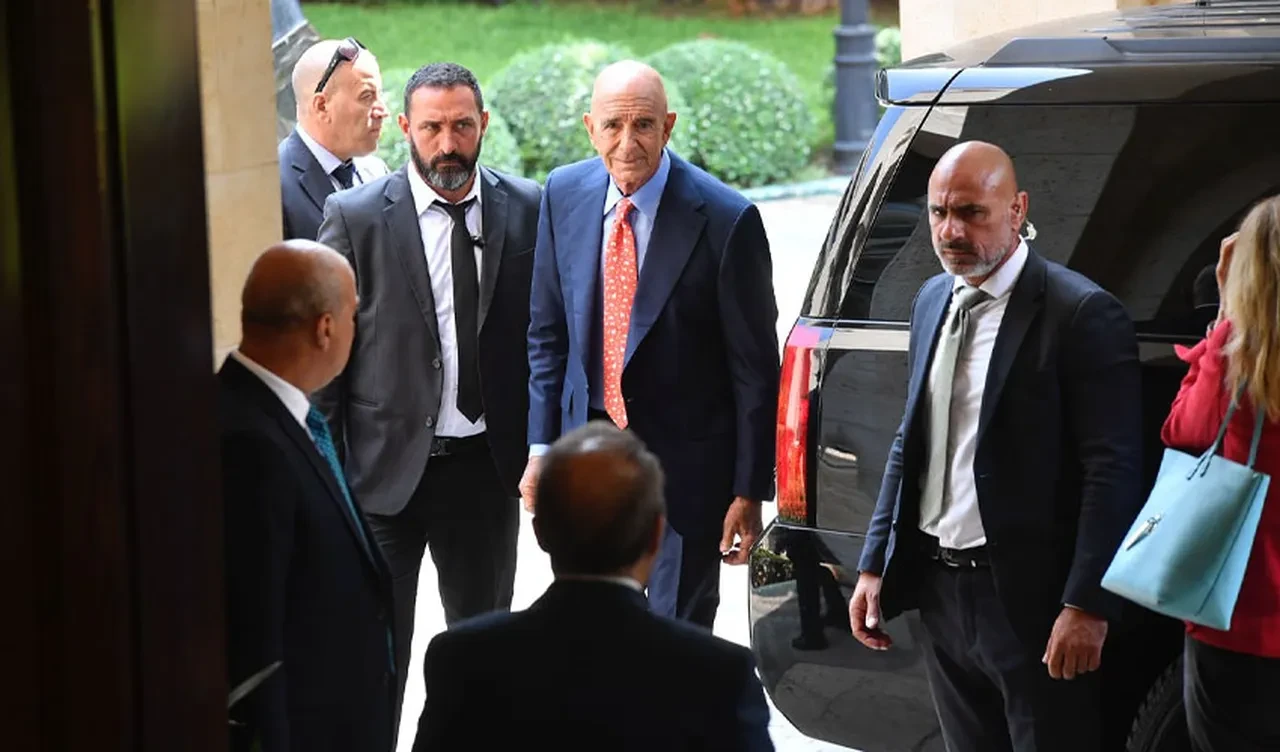 İsrail ile Suriye arasında 25 yıl sonra bir ilk! Yetkililer Paris'te bir araya geldi