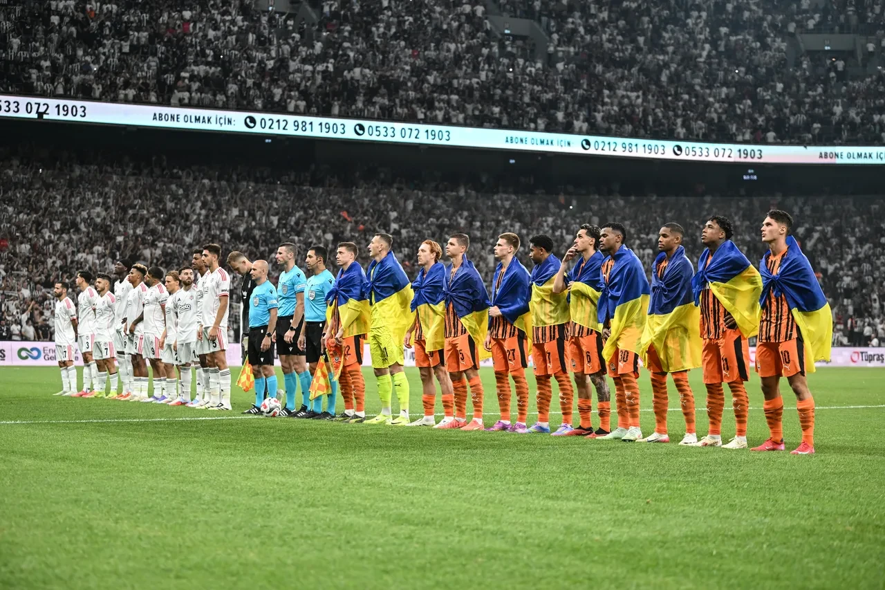 Kartal, sahasında mağlup! Beşiktaş 2-4 Shakhtar Donetsk