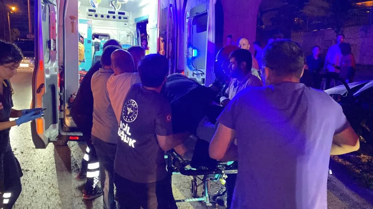 Kocaeli'nde feci kaza! Köprünün ayağına çarpan kadın hayatını kaybetti