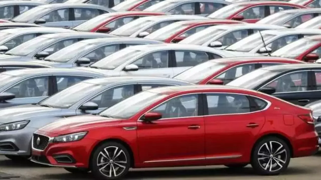 Otomobillerinizi aman bu ağaçların altına park etmeyin! Yüz binlerce lira değer kaybı yaşayabilirsiniz