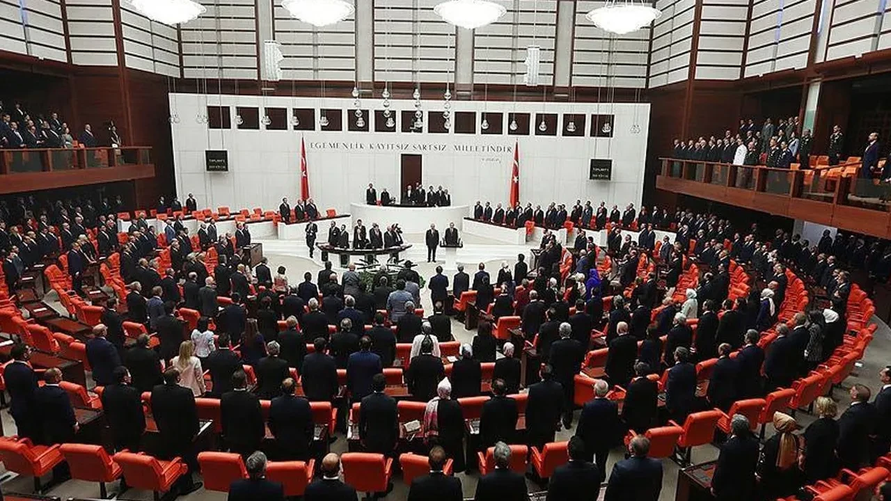 Terörsüz Türkiye Komisyonu için kritik eşik! Numan Kurtulmuş, partilerden isim istedi