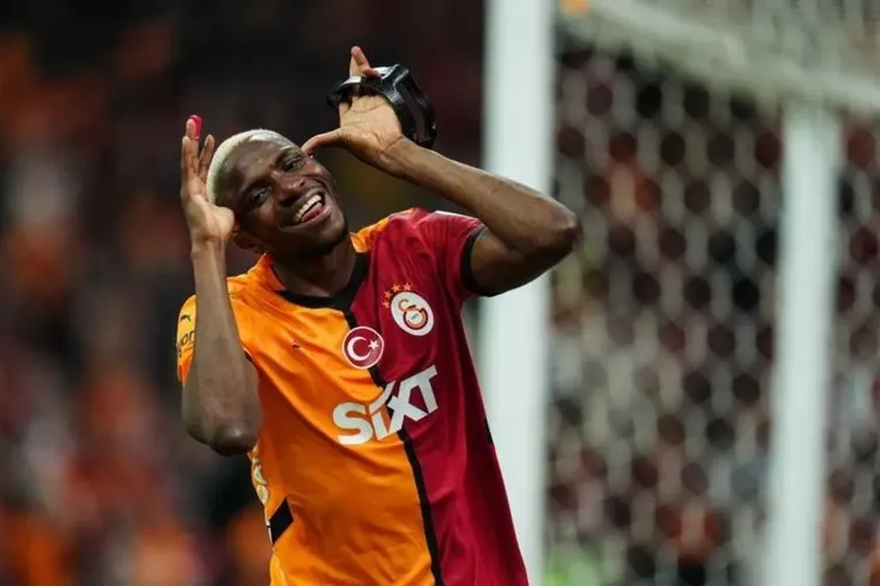 Victor Osimhen'de sona gelindi! Transferde son bir engel kaldı