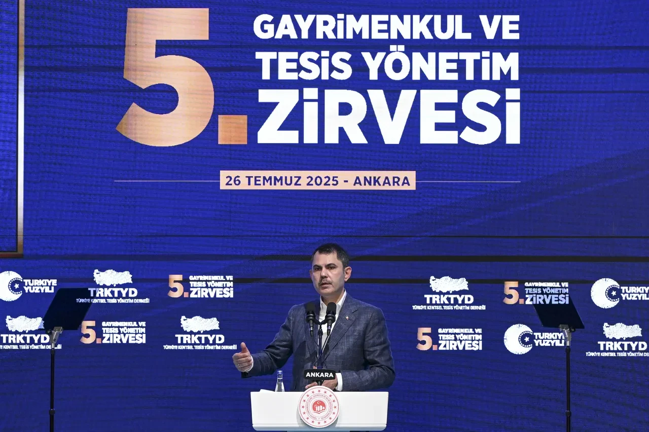 Bakan Kurum: Deprem bölgesinde saatte 23 konut inşa ediyoruz