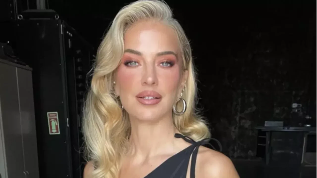 Burcu Esmersoy'un makyajsız hali ortaya çıktı! Herkes aynı yorumu yaptı 